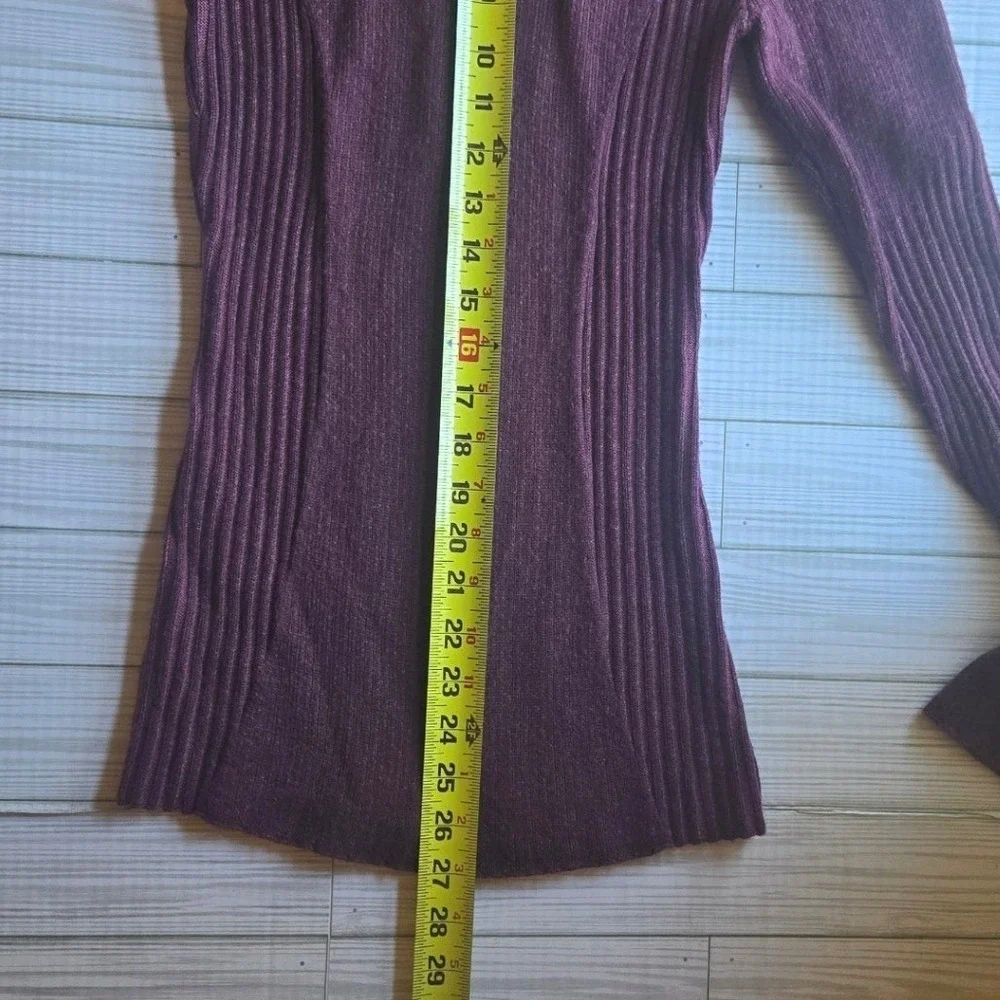 Lululemon Women‎ Merlot Merino Wool Feeling Balanced Sweater  Size 10 Athleisure